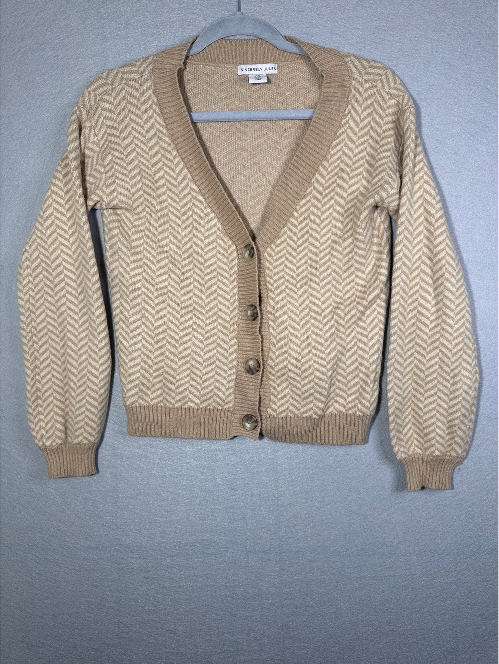 Sincerely Jules Beige Chevron Pattern Button-Up Cardigan Sweater Medium